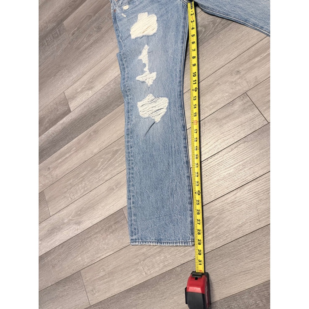 NWOT Levi's 501 Original Jeans Women W32 L30 Light Blue Distressed Straight Leg - Picture 12 of 12